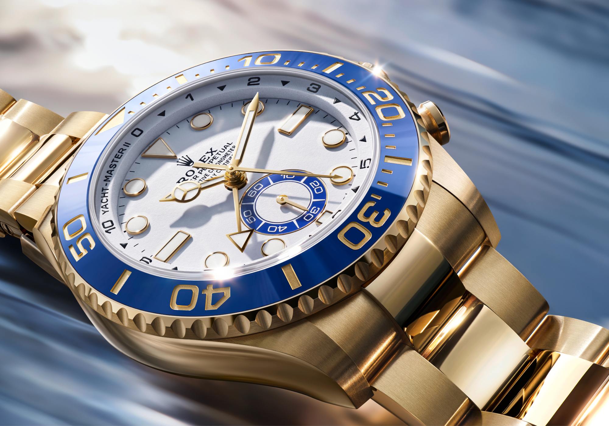 An immediately recognizable bezel