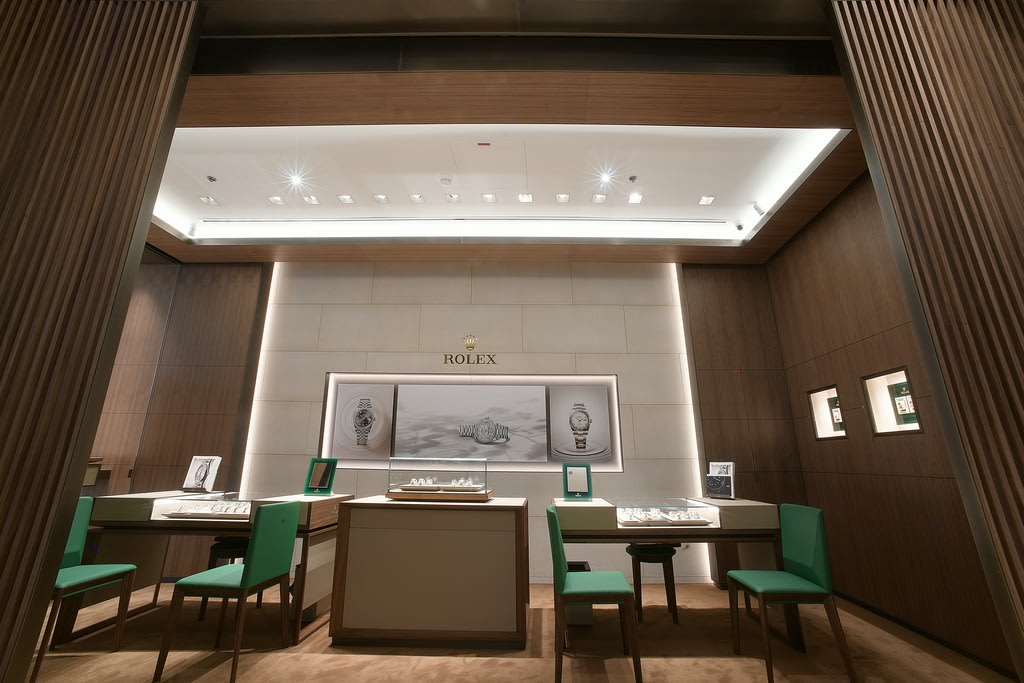 Rolex galleria mall best sale