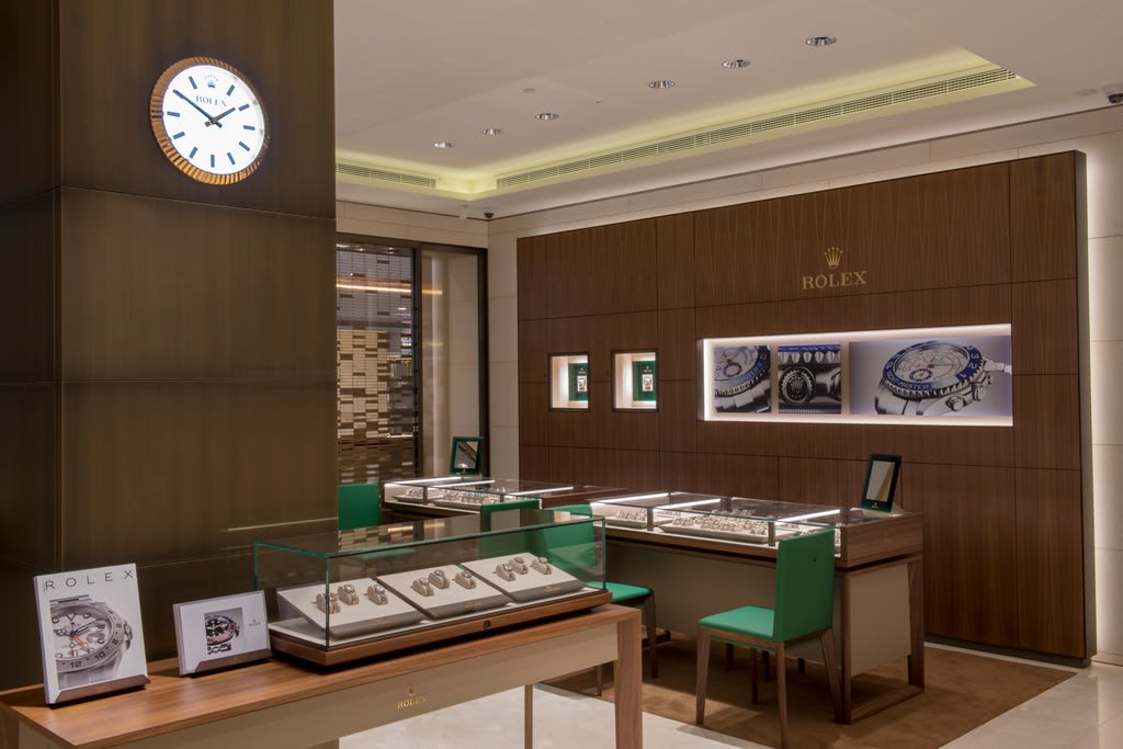 Rolex marina mall store
