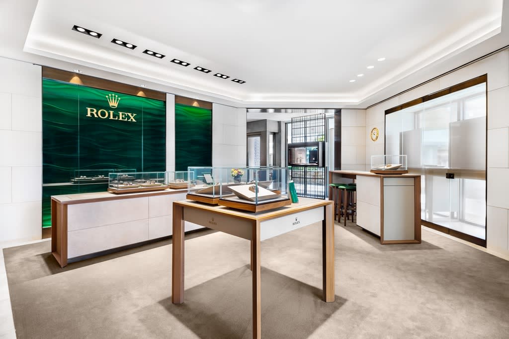 Tourneau Bucherer in 5495 Tamiami Trail North Waterside Shops at Pelican Bay Naples 34108