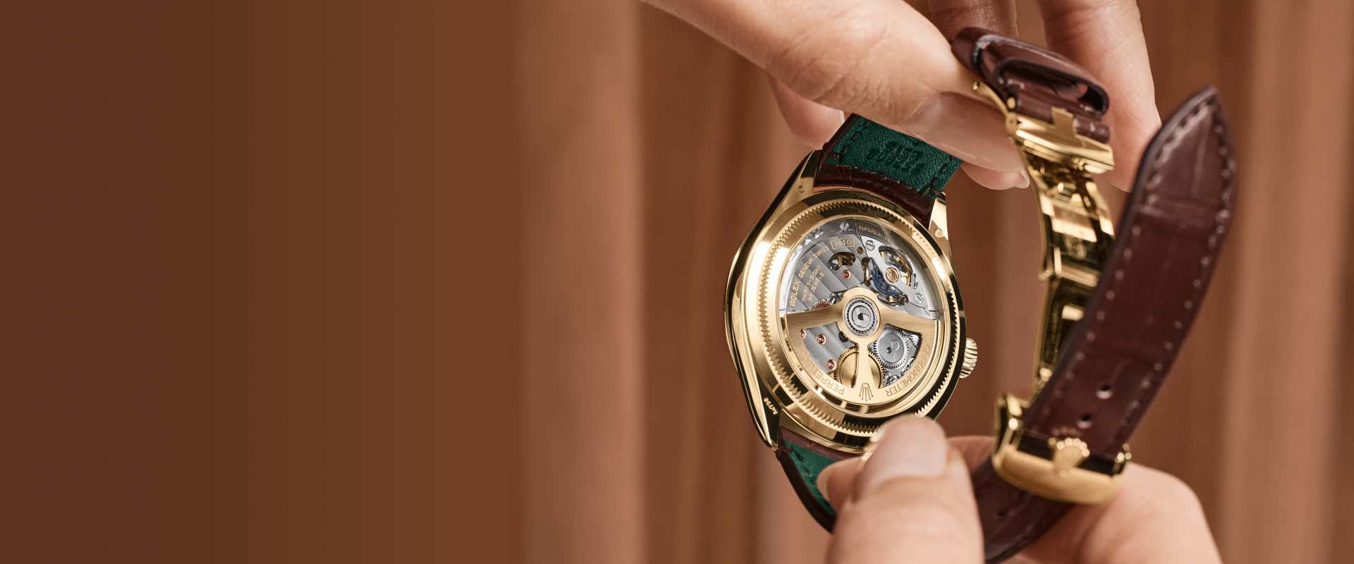 چگونه می‌توان ساعت رولکس  نو خریداری کرد؟