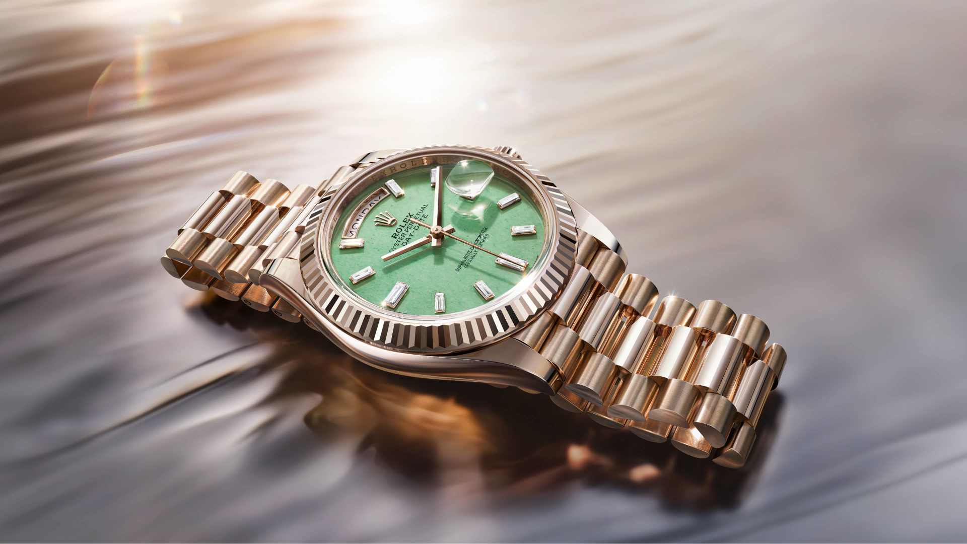 Day-Date m228235jg-0003