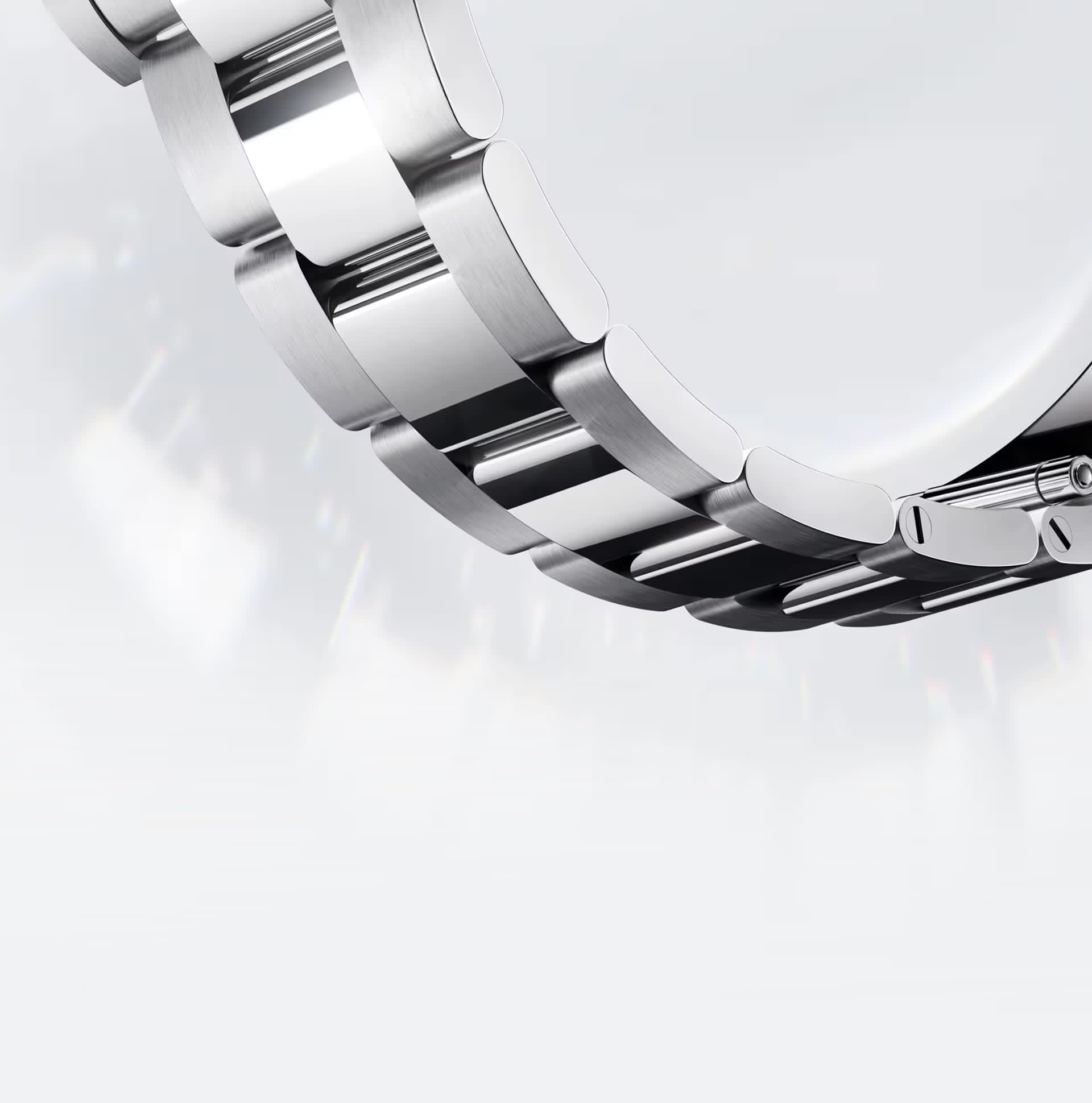 Unidirectional rotatable bezel