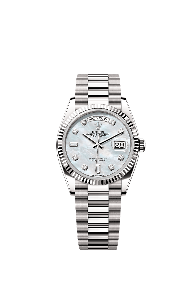 White mother-of-pearl set with diamonds (0007)