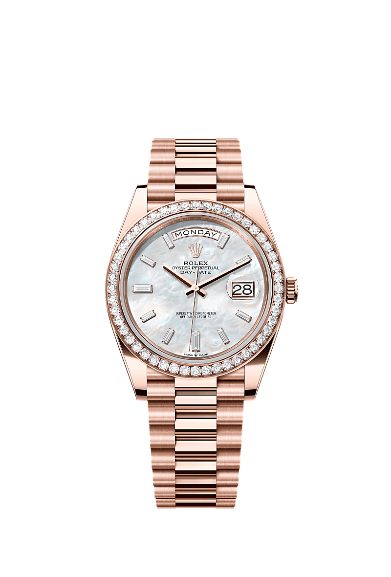 White mother-of-pearl set with diamonds