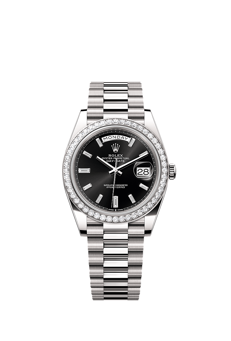 Bright black set with diamonds