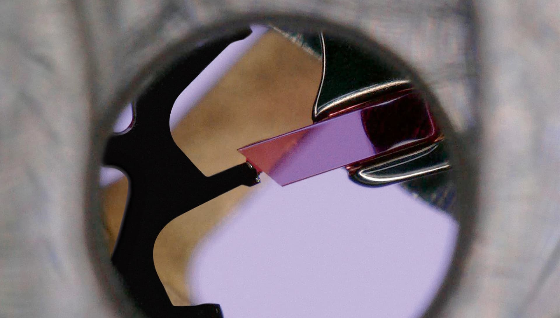 Assembly and lubrication of the movement