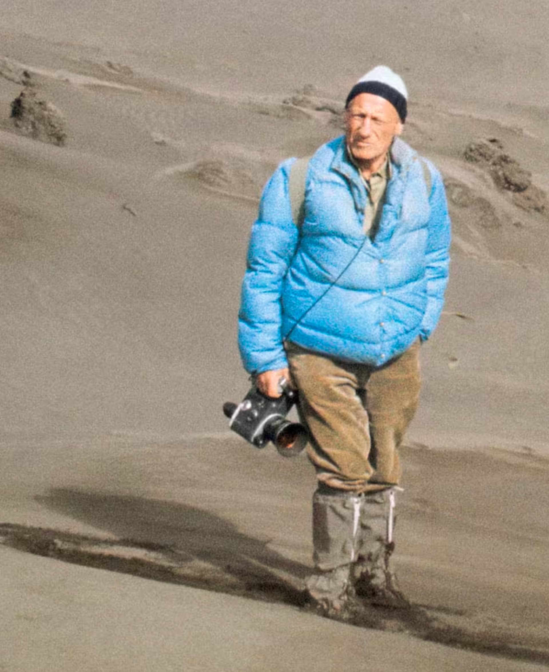 哈伦・塔兹耶夫