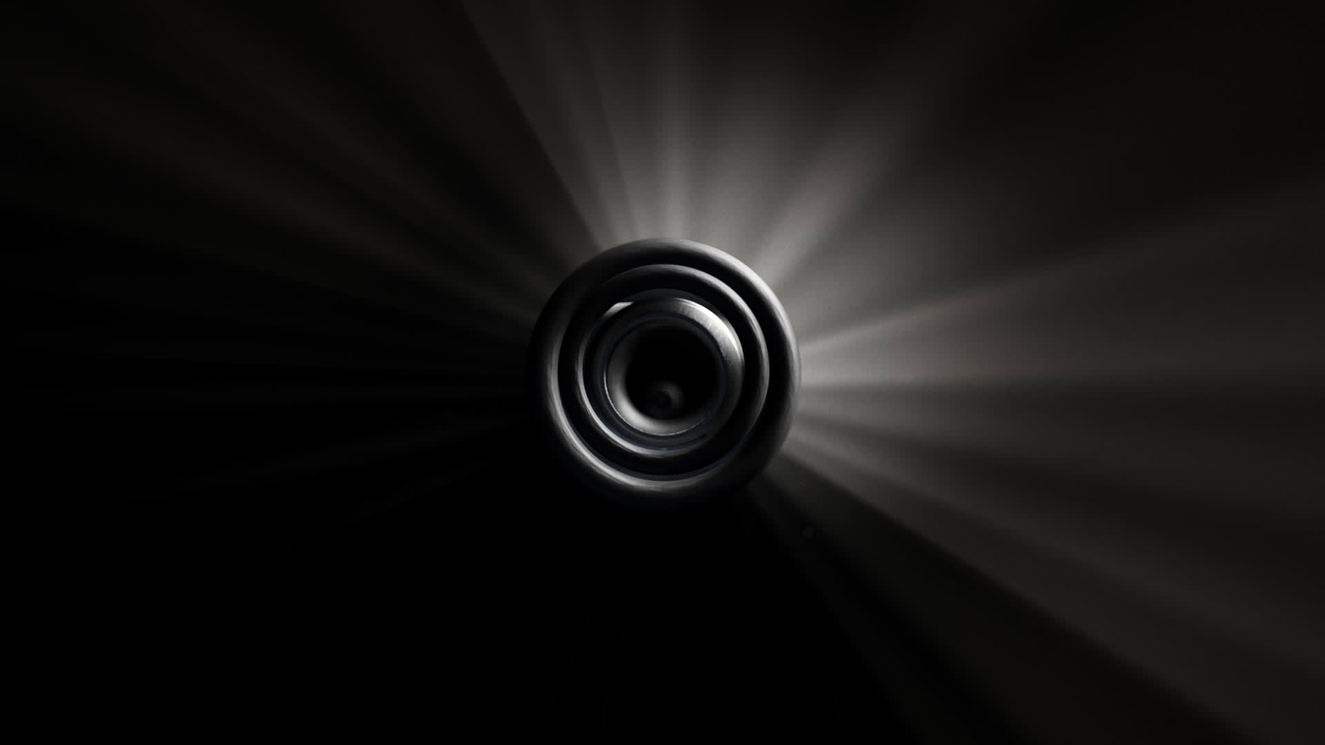 Triplock lens