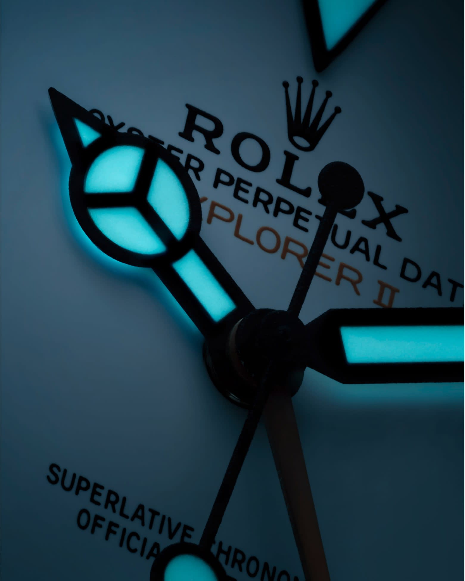 Luminescent hour hand