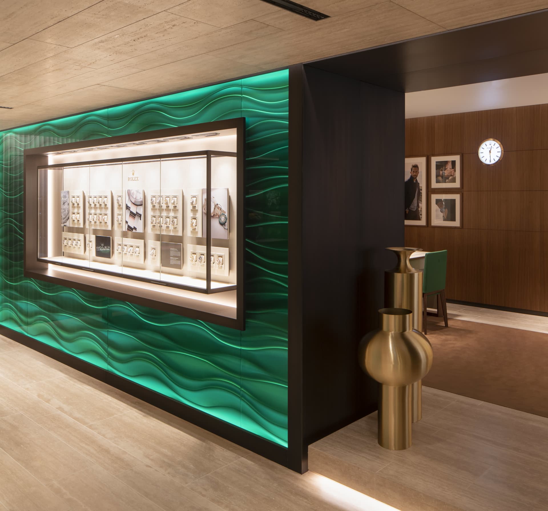 Mua một chiếc Rolex