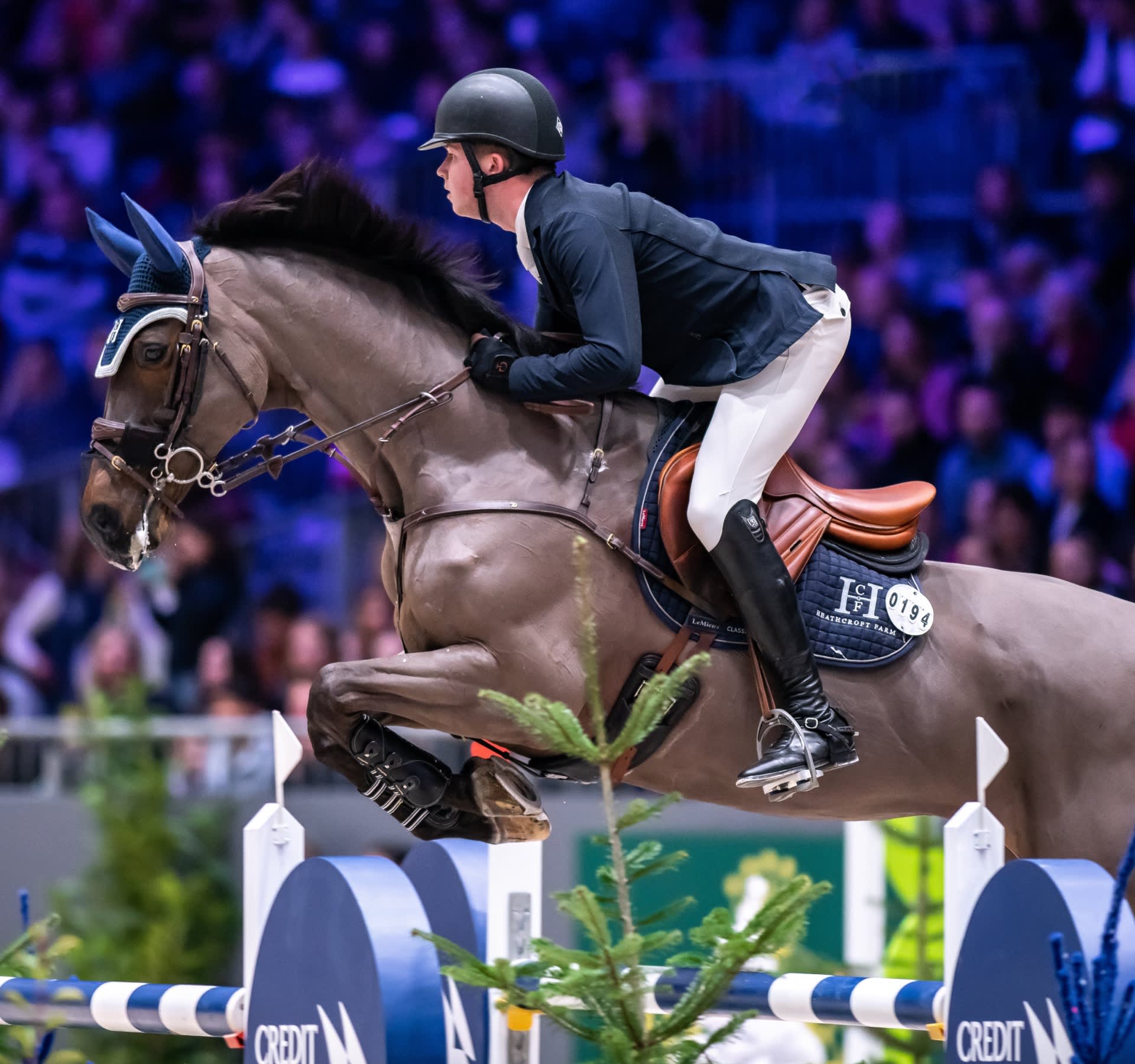 Harry Charles zu Pferde