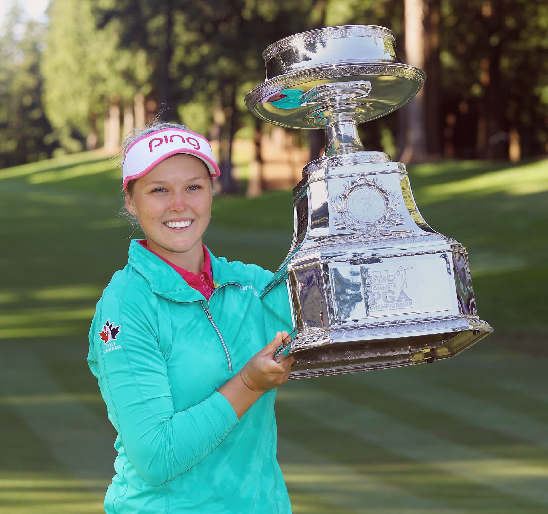 Trofeum Brooke Henderson