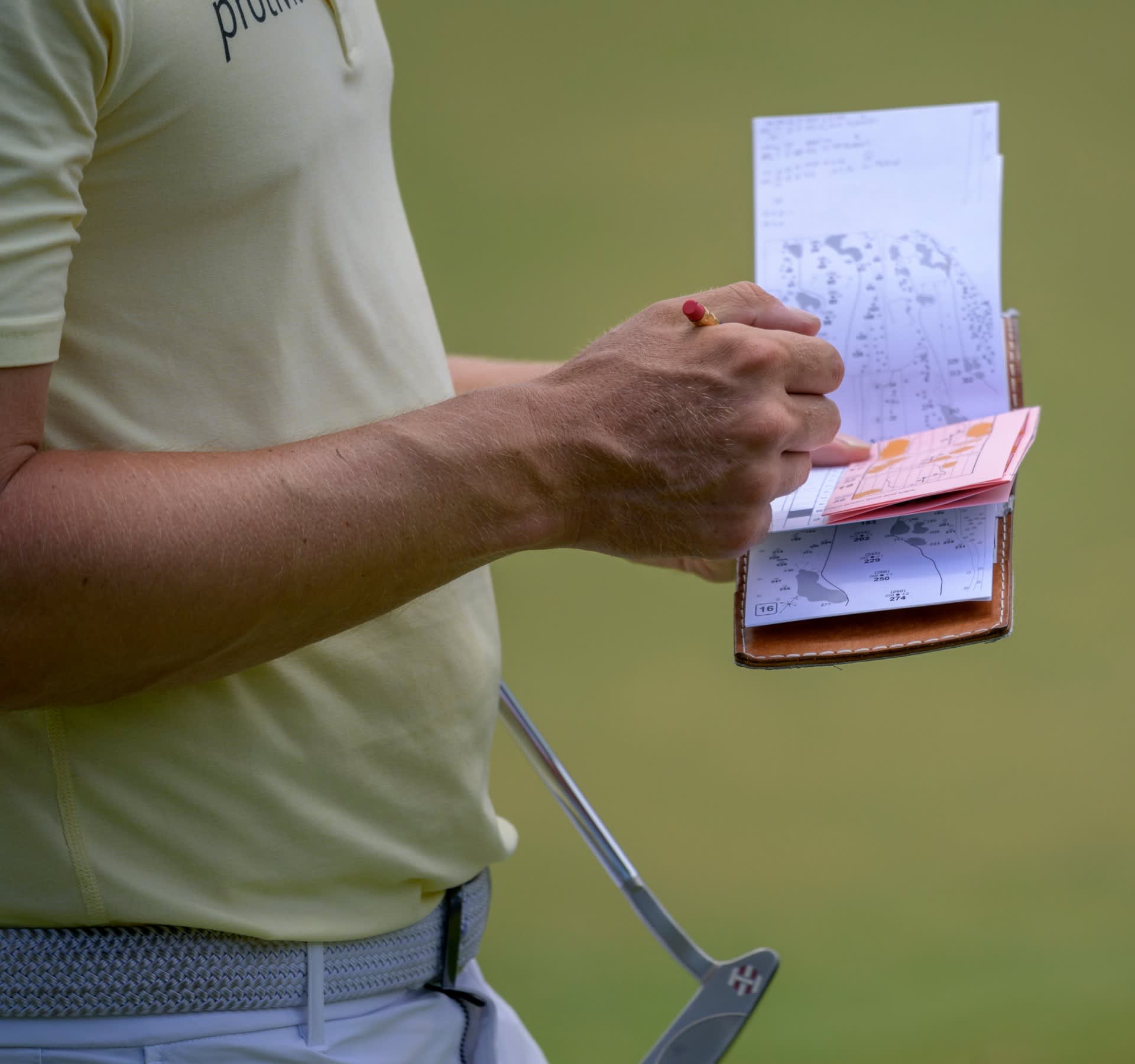 馬菲・費斯柏德列於綠茵賽場