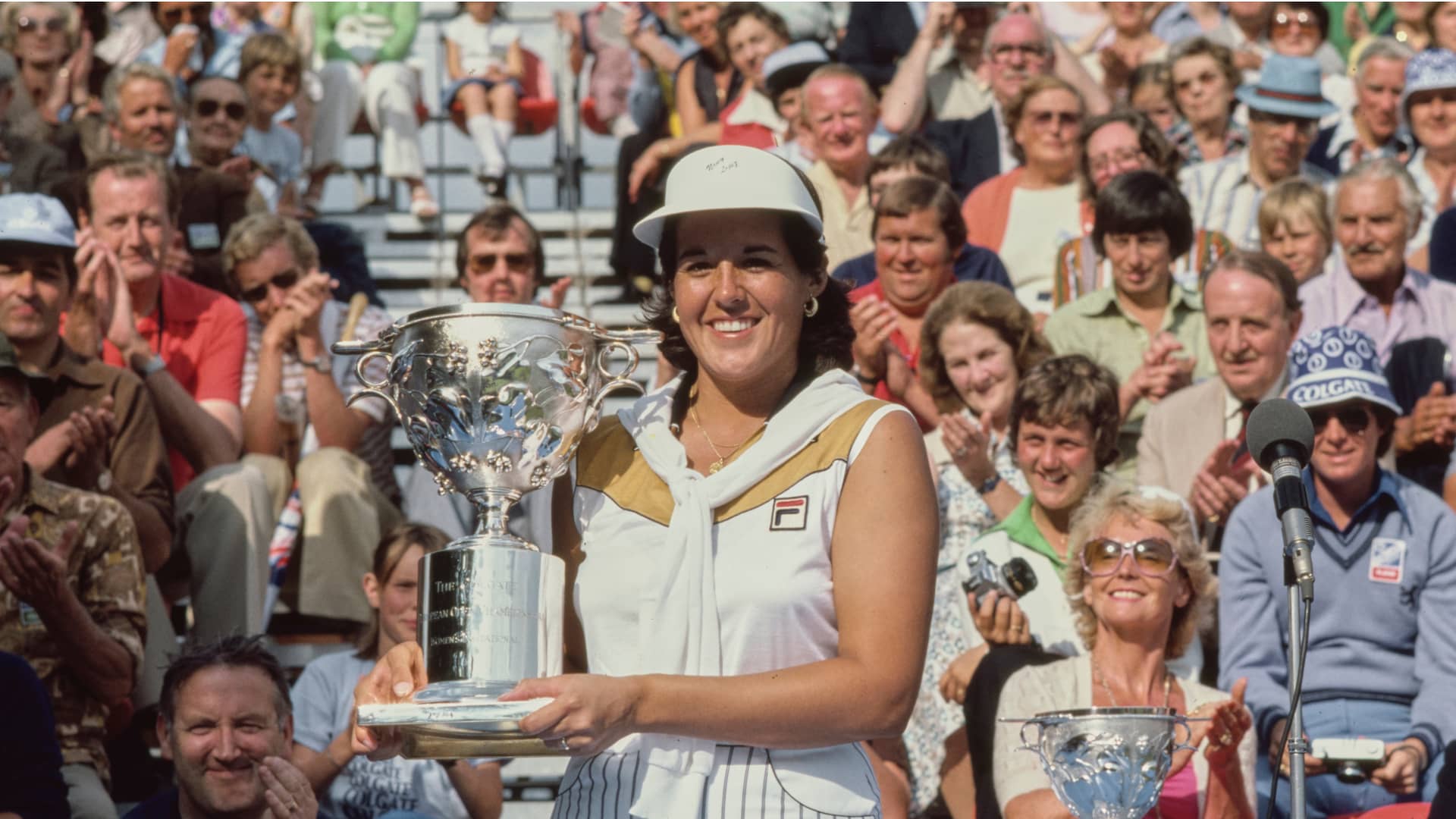 Nancy Lopez z trofeum