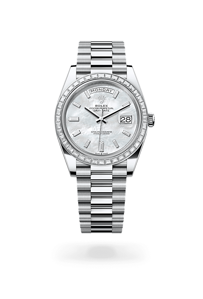 Day-Date 40, Oyster,40 mm, platinum dan berlian, Permukaan : Indung mutiara putih bertatahkan berlian, Rolex